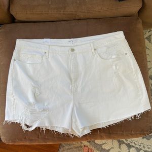 Good American white ripped Jean shorts size 20 with tags.